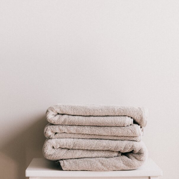 pexels-karolina-grabowska-4210376